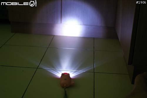 晚安噓噓的小豬手搖發電LED手電