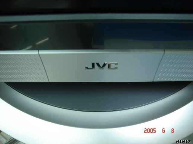 【開箱報告】JVC 32" LCD TV (LT-32X676)