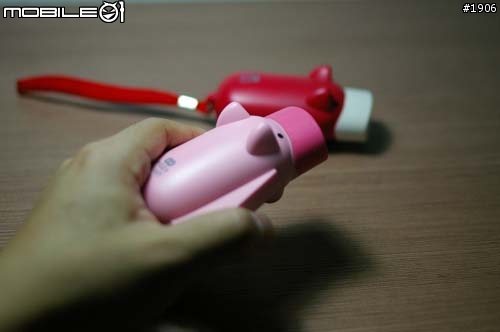 晚安噓噓的小豬手搖發電LED手電