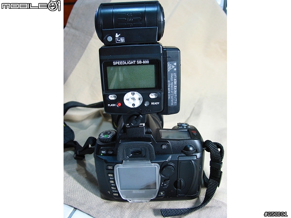 【分享】【勸敗】我的d70s有帽子戴了~~閃燈Nikon SB800開箱紀念