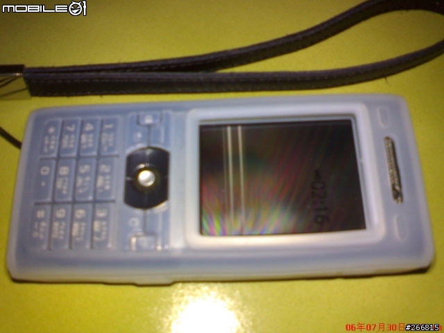 (分享)新入手k800i果凍套+電池蓋省力拆法教學{個人心得}