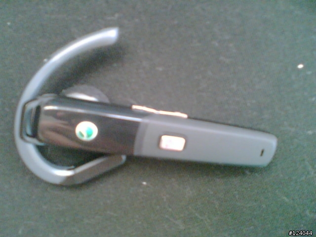 Sony Ericsson HBH-610a 藍芽耳機 使用寫真報告