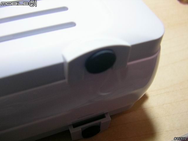相簿空間不足?檔案不易管理?BT下載太吵?敗家總要有理由 Synology DS-106e 開箱分享