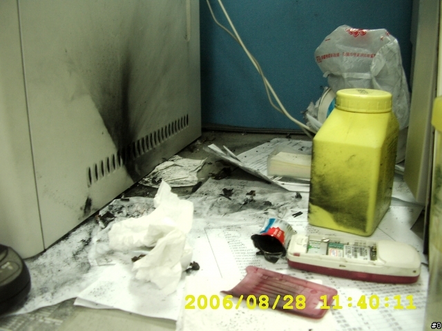恐怖的"日通"手機電池 爆炸實錄