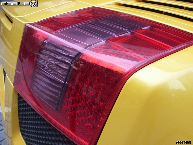 上海新天地巧遇Lamborghini