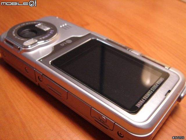(分享)陽剛味十足的LG kg920(含照相測試with sony M2)