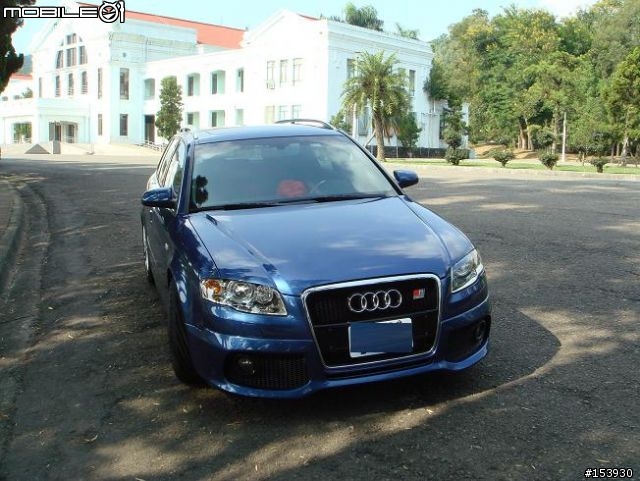 AUDI A4 AVANT 2.0T FSI + CARACTERE空力套件 + RS4內裝套件 = 小辣妹