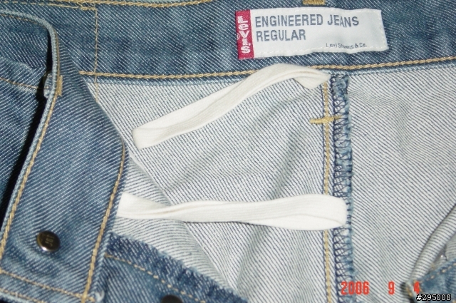 Levis engineered jeans-regular 牛仔褲的跨時代之作---立體剪裁牛仔褲