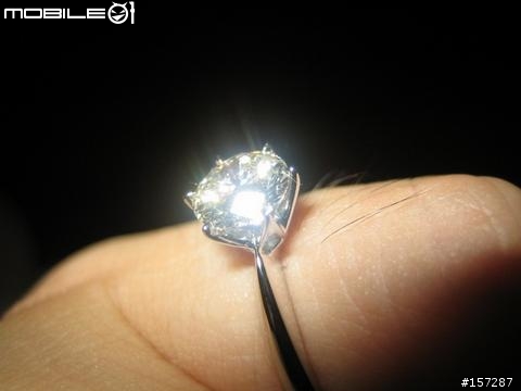 分享: 準備向女友求婚的鑽戒!!