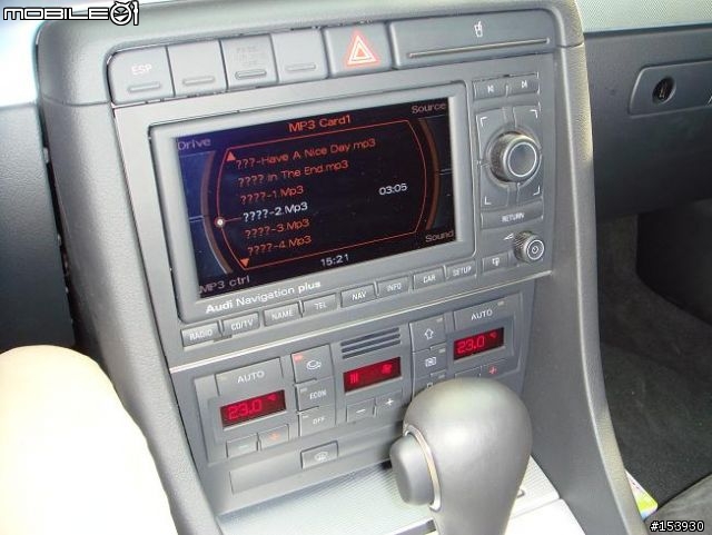 AUDI A4 AVANT 2.0T FSI + CARACTERE空力套件 + RS4內裝套件 = 小辣妹