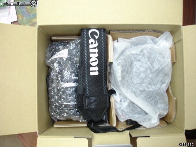 我終於把CANON 400D迎娶回家了...