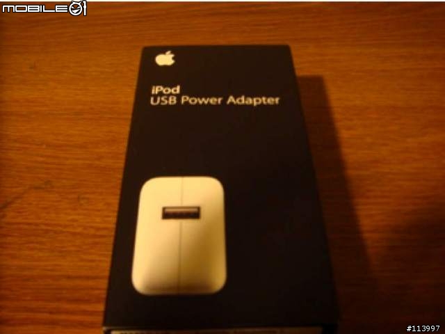 【分享】New iPod nano+New iPod USB Power Adapter