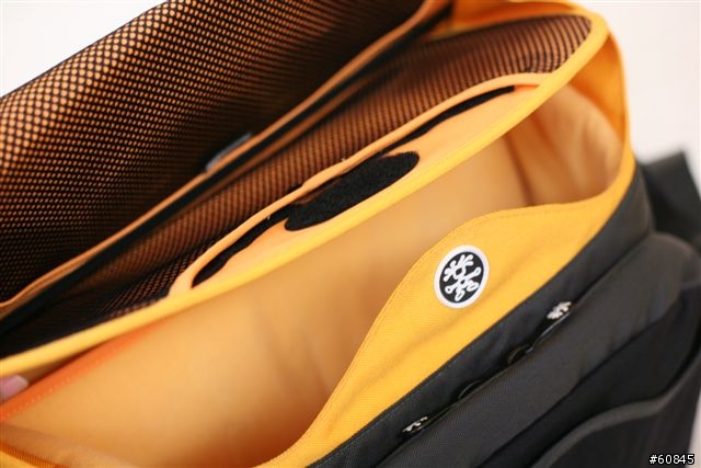 旗艦級的相機包:Crumpler-Brazilian Dollar Home