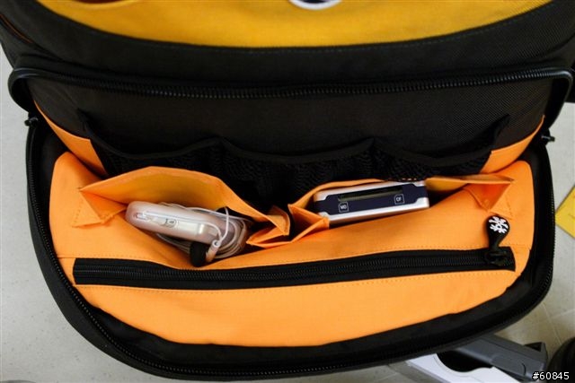 旗艦級的相機包:Crumpler-Brazilian Dollar Home