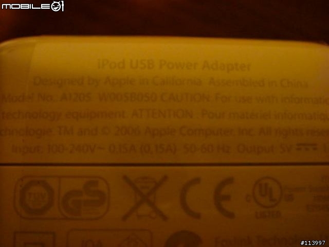 【分享】New iPod nano+New iPod USB Power Adapter