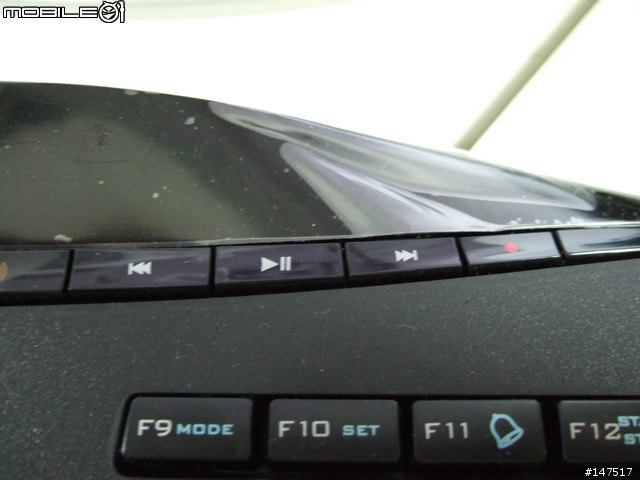 羅技Logitech MX3200無線鍵鼠組開箱照