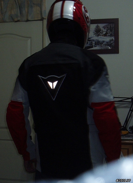 【分享】Dainese G.STRATOJET D-Dry,(番外篇:被認為是假的…)