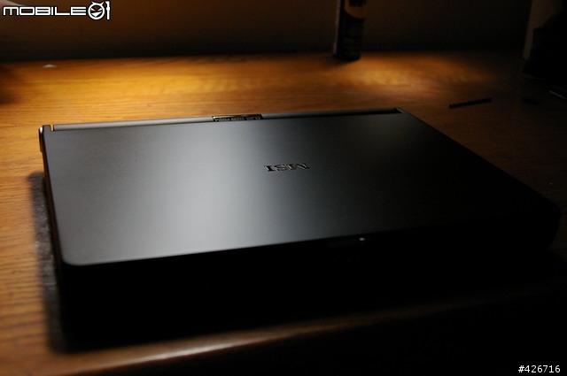 我的黑色鐵便當---MSI S270B