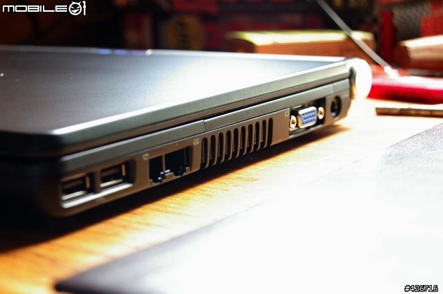 我的黑色鐵便當---MSI S270B