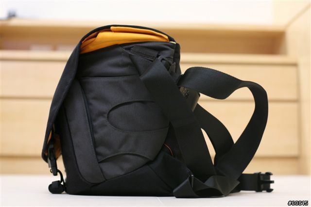 旗艦級的相機包:Crumpler-Brazilian Dollar Home
