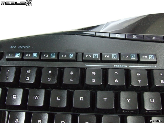 羅技Logitech MX3200無線鍵鼠組開箱照