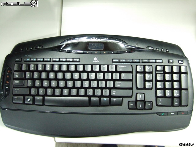 羅技Logitech MX3200無線鍵鼠組開箱照