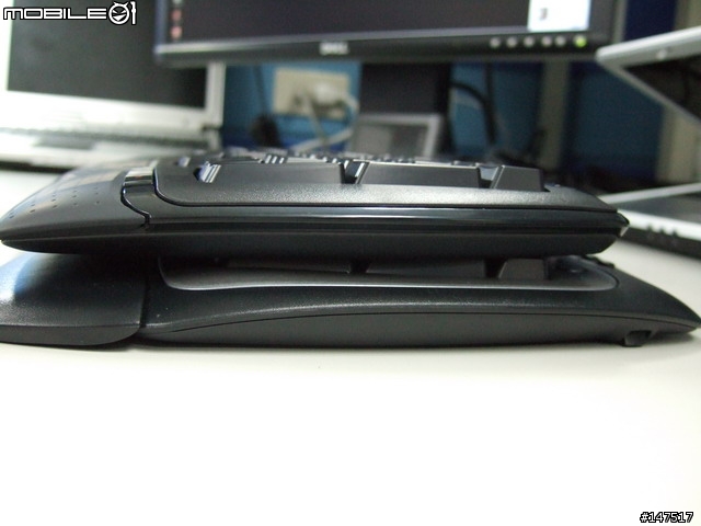 羅技Logitech MX3200無線鍵鼠組開箱照