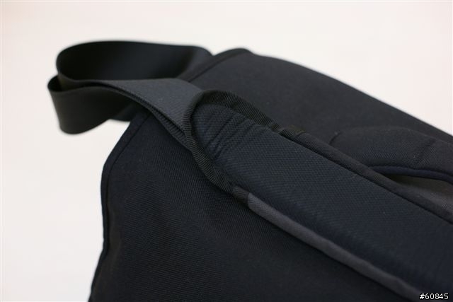 旗艦級的相機包:Crumpler-Brazilian Dollar Home