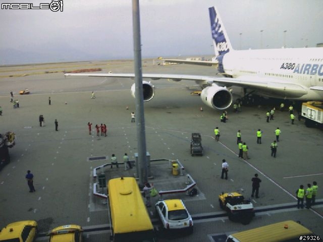 香港機場巧遇A380