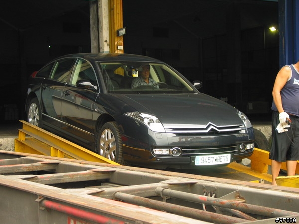 總代理不賣車自力救濟 ~代辦進口亞洲第一輛CITROEN旗艦C6(可以看圖了)