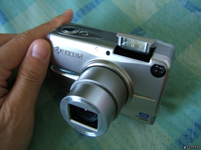 從前的窈窕佳人,今日是否風采依舊?我的Kyocera Finecam S3x~~