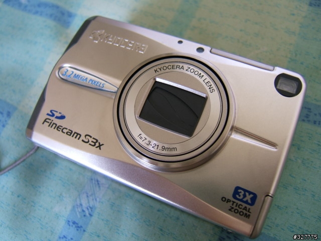 從前的窈窕佳人,今日是否風采依舊?我的Kyocera Finecam S3x~~