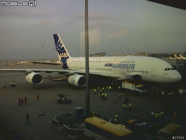 香港機場巧遇A380
