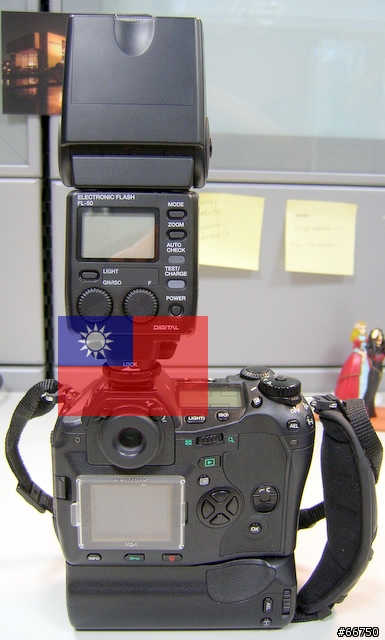 Olympus DSLR的頂級閃燈FL-50開箱報告