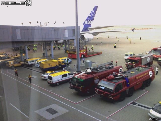 香港機場巧遇A380