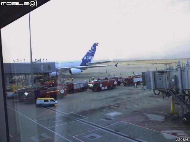 香港機場巧遇A380