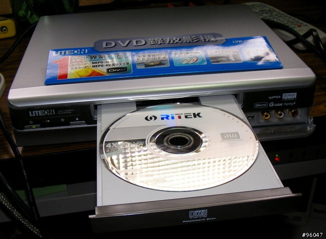 DVD錄放影機之建興的LVW-1105GHC+開箱