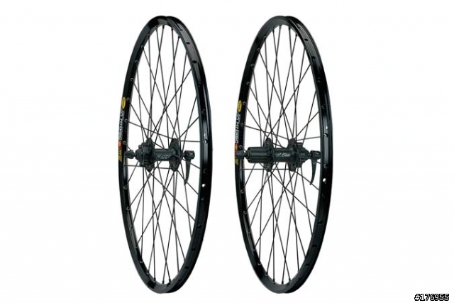 mavic 717 wheelset 還是 mavic 717 factory wheel + ( DT4.1 rim+ DT champion spoke+XT hub) ?
