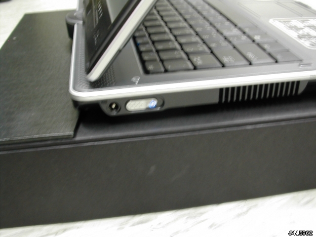 ASUS R1開箱啟用