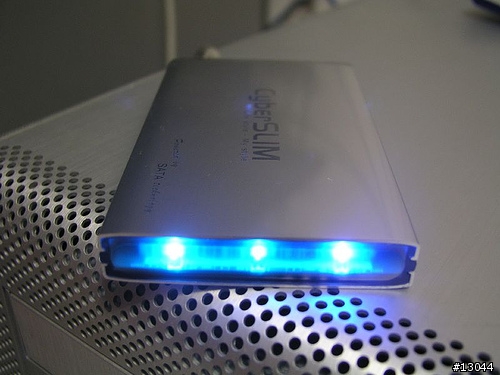 HITACHI 2.5" SATA 5K160G HDD 入手
