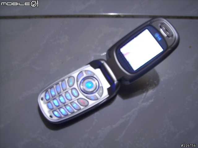 (簡易分享)非日式 i-mode手機 LG L352i