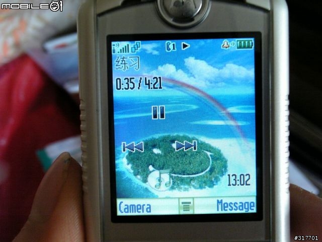Motorola E1 Rokr & ITunes -摩托和苹果的混血儿 by sharp v903sh