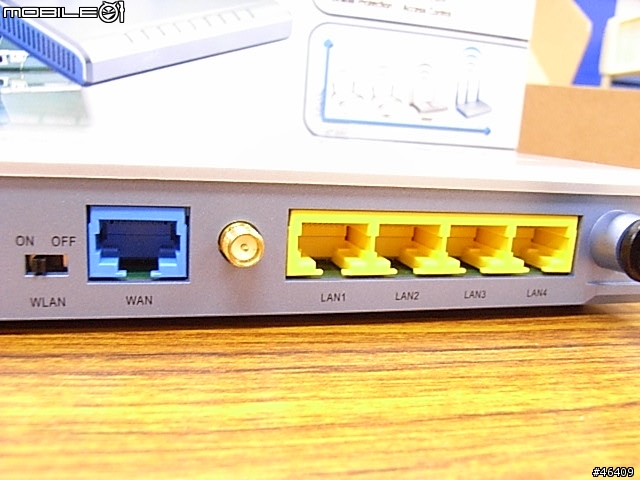 SMCWBR14-N 超快速11n無線路由器