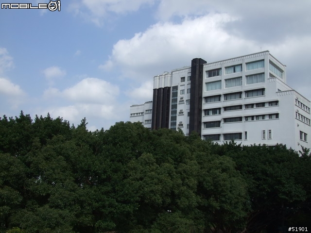 時尚新機 - 富士 FinePix Z5fd 粉墨登場