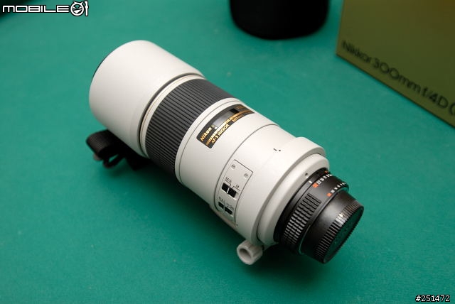正式踏入 300mm 的里程碑,Nikon AF-S Nikkor 300mm f/4 D IF-ED
