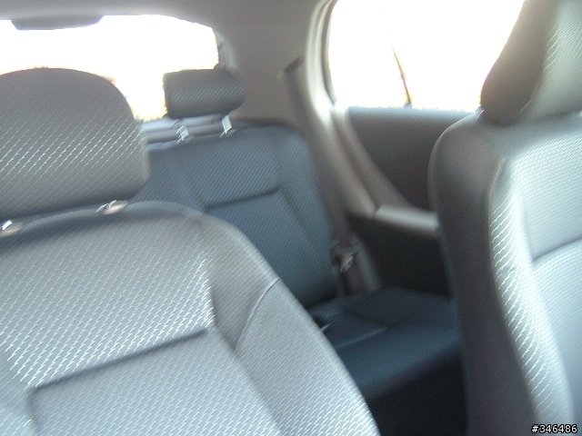 新車yaris 隨手拍幾張......