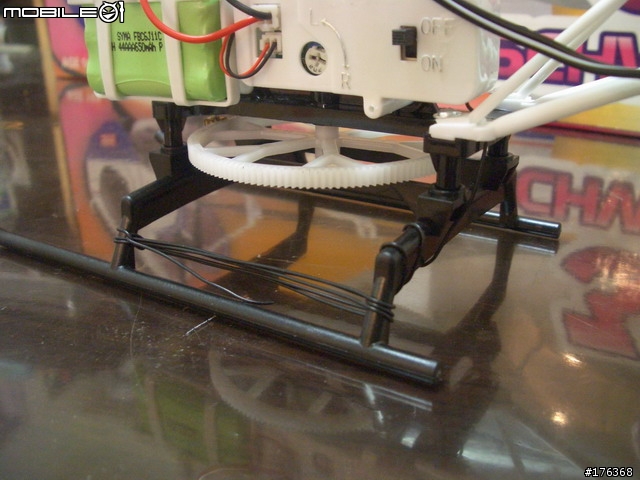 【開箱】300 SCHWEIZER 601充電遙控直昇機