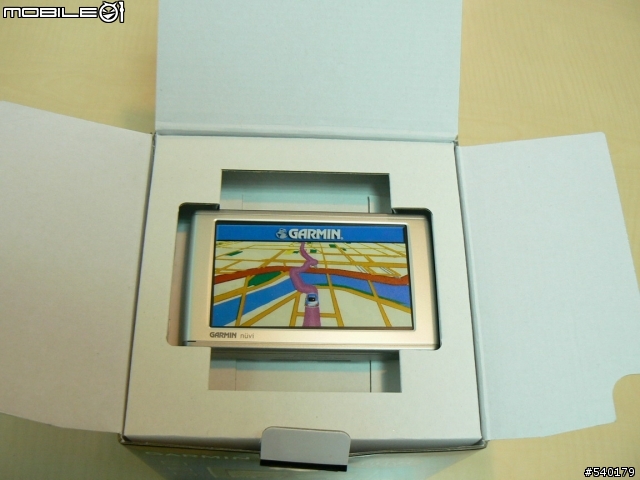 第一手開箱照 GARMIN nuvi 660 大量緊急入荷