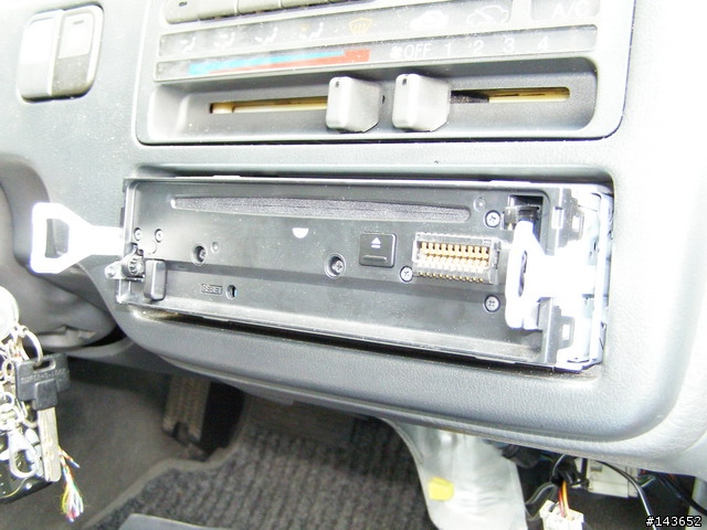 第二波HONDA CIVIC 五代更換冷氣控制面板燈泡實錄