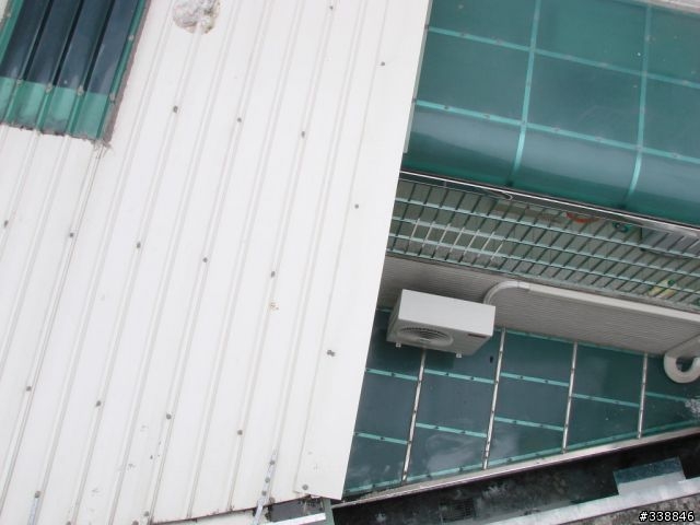 請教法律問題~~此建築物是否涉及違建呢?